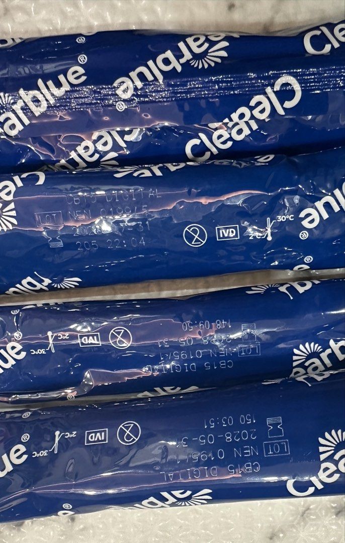 Clear Blue (Category: Maternity Care) located in Quezon City. Submitted by art_declutter (Listing ID 1436336212, Image 2). Description: 2 set avail 1 rapid & digital PT (800) 1 pc digital 450 (7pcs avail) 1 pc rapid 400 (2pcs avail) .