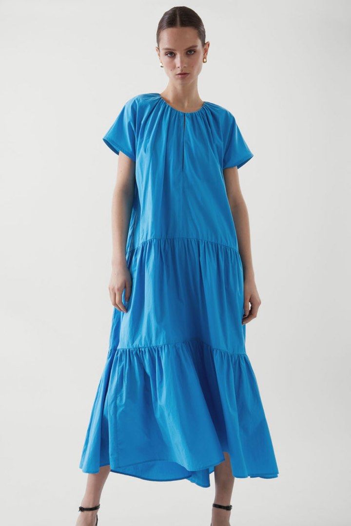 COS Oversized A-Line Maxi Dress (Category: Dresses) located in Cordova. Submitted by thedecluterrer (Listing ID 1436410554, Image 3). Description: .
