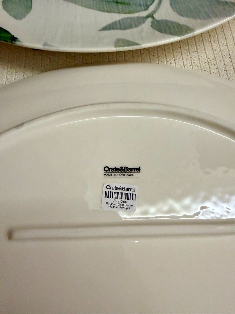 Crate & Barrel Leafy Botanical Oval Platter446749851895746561
