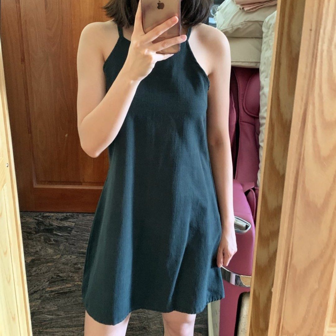 Dark Green Sleeveless High Neck Shift Dress, Women's Fashion, Dresses &  Sets, Dresses on Carousell