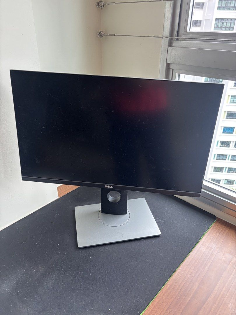 Dell Monitor - Excellent Condition