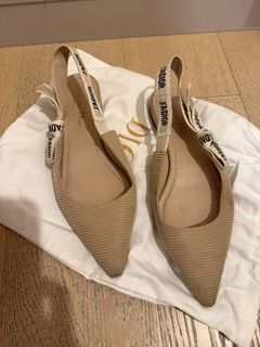 （分類：）位於 。 由 little_dressing 提交（商品編號 1436433634，圖片 1）。簡介： 。