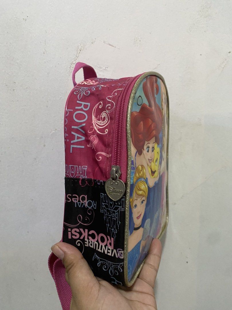 Disney princeses small backpack (Category: Other Babies Going Out Needs) located in Manila. Submitted by therevivalthriftph (Listing ID 1436352149, Image 2). Description: .