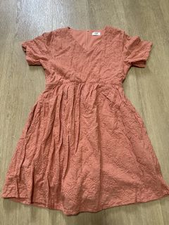(Category: ) located in . Submitted by thriftsclove (Listing ID 1436366391, Image 1). Description: .