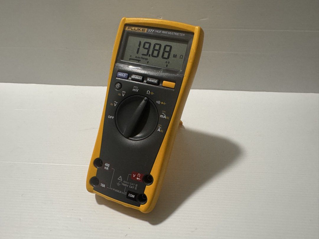 Fluke 177 True RMS Multimeter446735737716090884