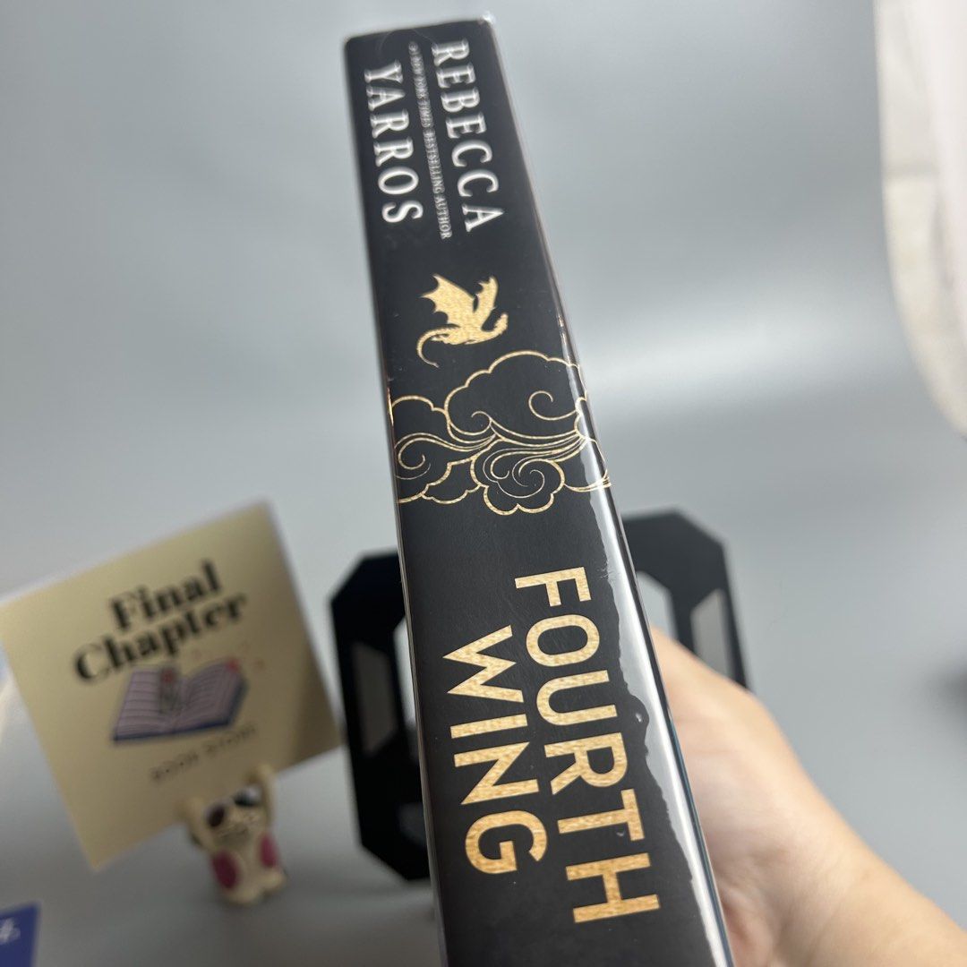 Fourth Wing by Rebecca Yarros (Category: Storybooks) located in Tacloban City. Submitted by thefinalchapter.bookstore (Listing ID 1436447075, Image 2). Description: Fourth Wing | Rebecca Yarros • Genre: Romantasy..