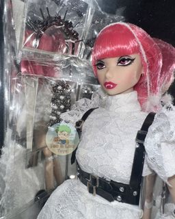 (Category: ) located in . Submitted by tandltoys (Listing ID 1436331684, Image 1). Description: .