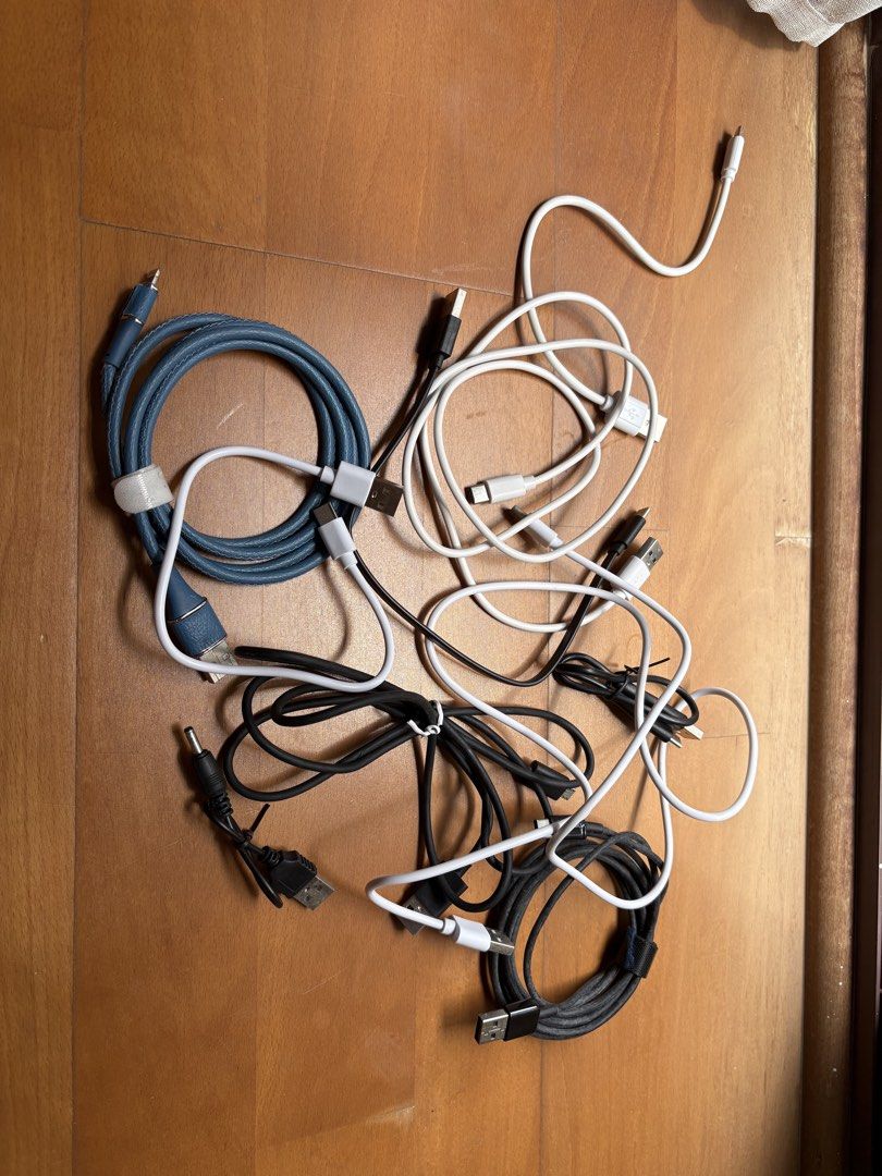 free cables (variety)446553894002380800