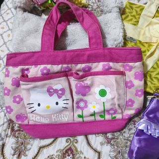 (Category: ) located in . Submitted by styledbycelly_ (Listing ID 1436461139, Image 1). Description: .