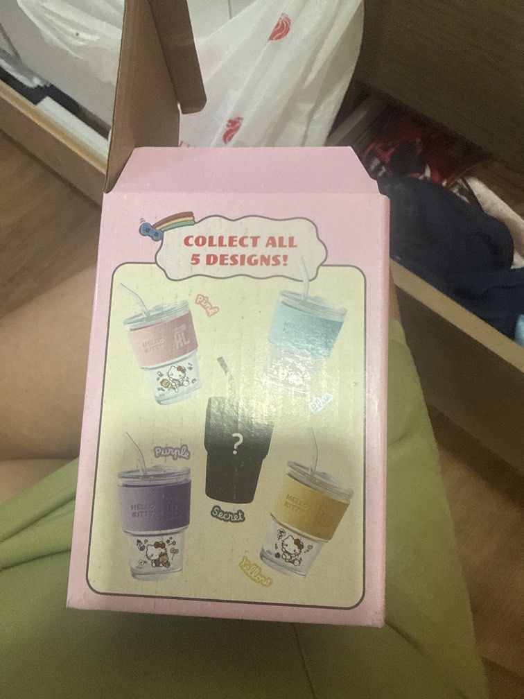 Hello Kitty Tumbler with Straw446647693907087360