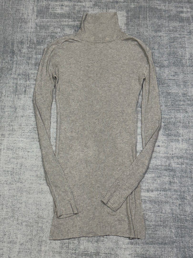 Helmut Lang - Ribbed Knit Mini Dress (Category: Dresses) located in Manila. Submitted by members-only (Listing ID 1436331057, Image 3). Description: Helmut Lang Ribbed-Knit Mini Dress Long Sleeve Size: S Very good condition No issue Measurements: Chest - 16" inches (can stretch slightly) Length - 31" inches Sleeves - 27" inches.
