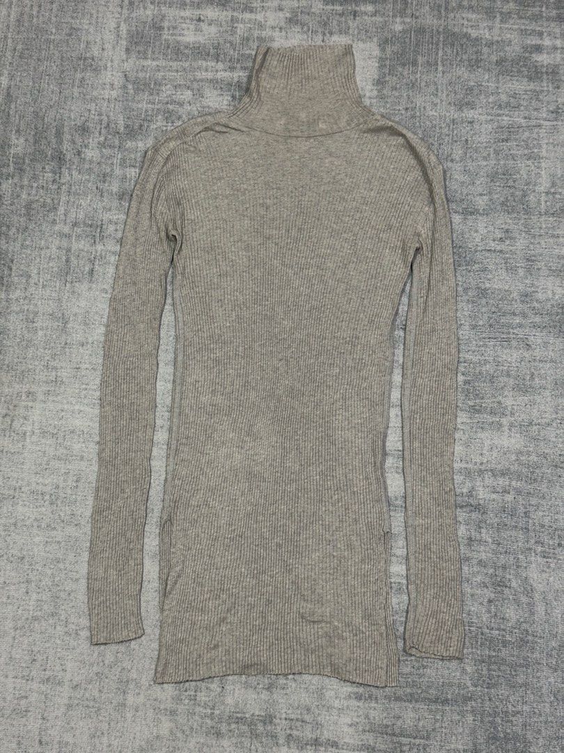 Helmut Lang - Ribbed Knit Mini Dress (Category: Dresses) located in Manila. Submitted by members-only (Listing ID 1436331057, Image 1). Description: Helmut Lang Ribbed-Knit Mini Dress Long Sleeve Size: S Very good condition No issue Measurements: Chest - 16" inches (can stretch slightly) Length - 31" inches Sleeves - 27" inches.
