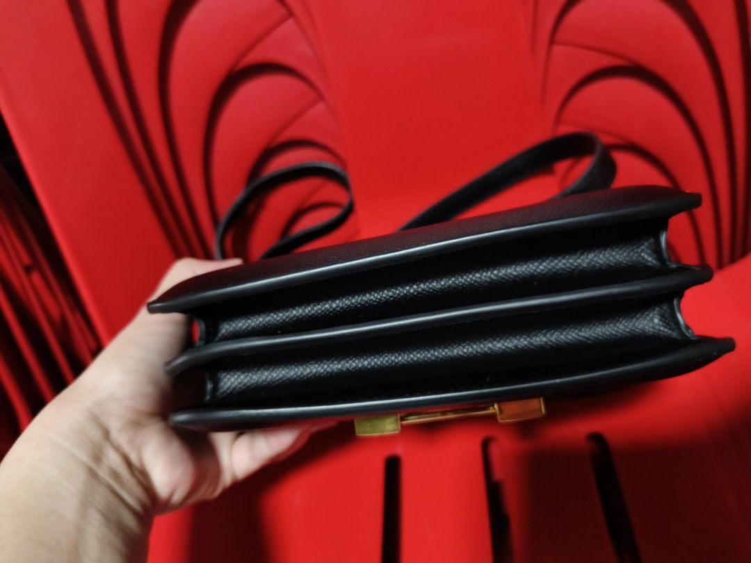 Hermes Constance bag (Category: Luxury Bags & Wallets) located in Quezon City. Submitted by glitz4chix (Listing ID 1436294341, Image 3). Description: .