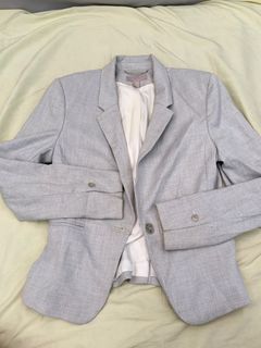 (Category: ) located in . Submitted by hershop_closet (Listing ID 1436330265, Image 1). Description: .