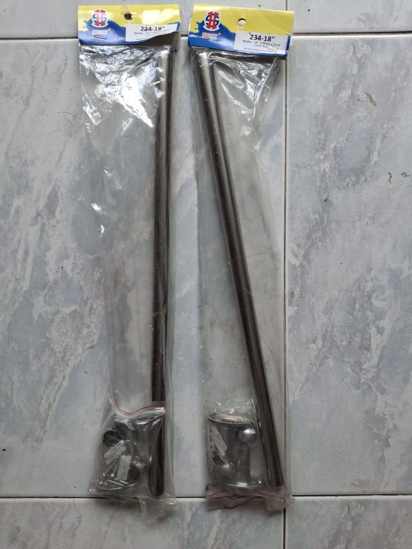Husky 18" Stainless steel towel rack
