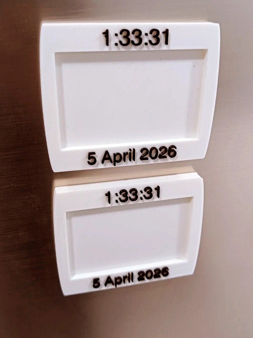 HYROX Patch Holder (Category: Stamps & Prints) located in Singapore. Submitted by gzhanglee (Listing ID 1436292986, Image 1). Description: Brand new HYROX patch fridge magnet frames. Each frame displays the timing, date, and a blank space for your HYROX patch. Perfect for displaying your HYROX achievements! Patch not included..