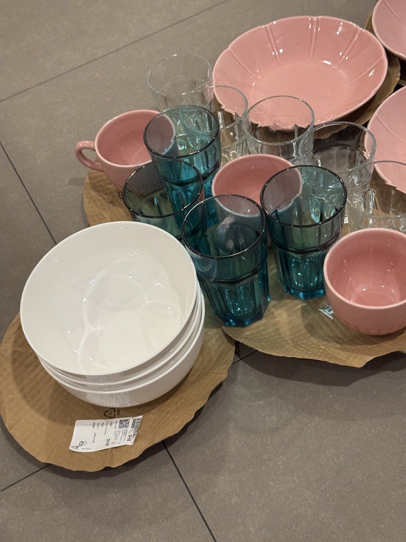 IKEA Dinnerware - Pink & Teal446878709774428161
