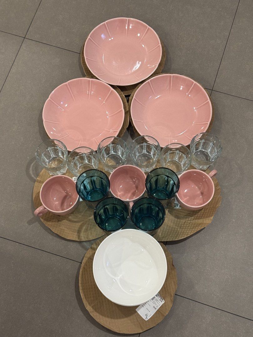 IKEA Dinnerware - Pink & Teal446878709774428160