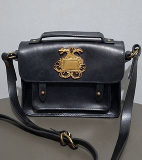(Category: ) located in . Submitted by moonthrifting (Listing ID 1436427827, Image 1). Description: .