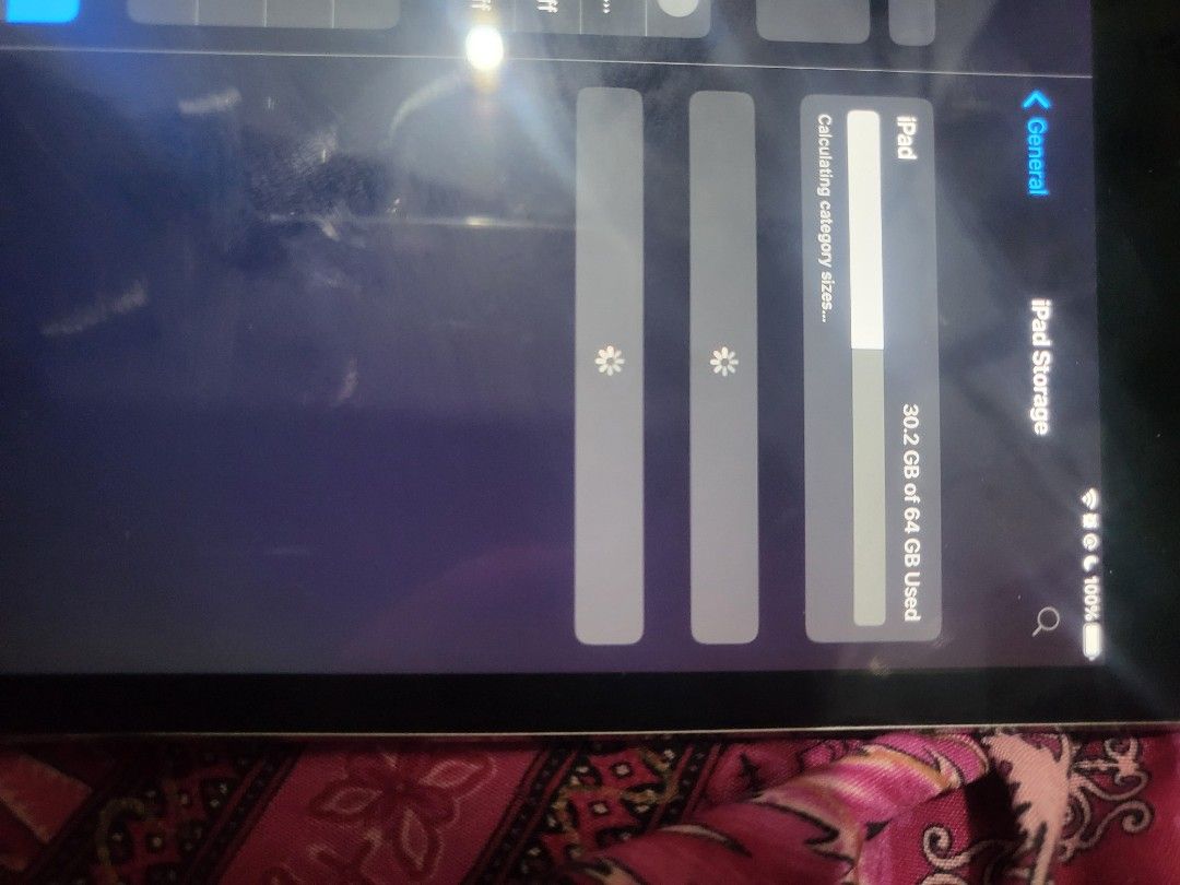 Ipad 4 mini 64 gb with sim slot (Category: iPad) located in Manila. Submitted by safeforest_4c887a (Listing ID 1436465038, Image 2). Description: Ipad 4 mini 64 gb with sim slot Pwede sa maarte Wifi/sim Good condition Good for gaming.