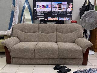 (Category: ) located in . Submitted by jcbagio20 (Listing ID 1436449962, Image 1). Description: .