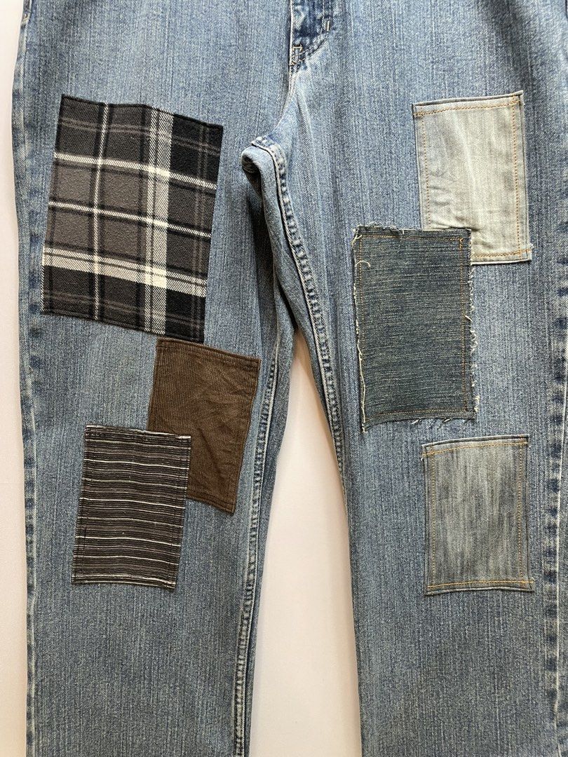 Jeans patchwork (Category: Jeans) located in Tampin. Submitted by mareybundle (Listing ID 1436365861, Image 2). Description: Code=pw-46 Cutting seluar=straightcut Pinggang=40 Peha=15 Open leg=9.5 Labuh=39.5 Rm =118 ‼️9.5/10 Jgn lupe follow first IG dan tiktok = mareybundle Utk item2 branded dan jackpot 🎰 Turn on notification utk update yg akan datang❗❗❗ 🛵Kos posto rm10🛵 Dekat kite cod je geng ✌️.