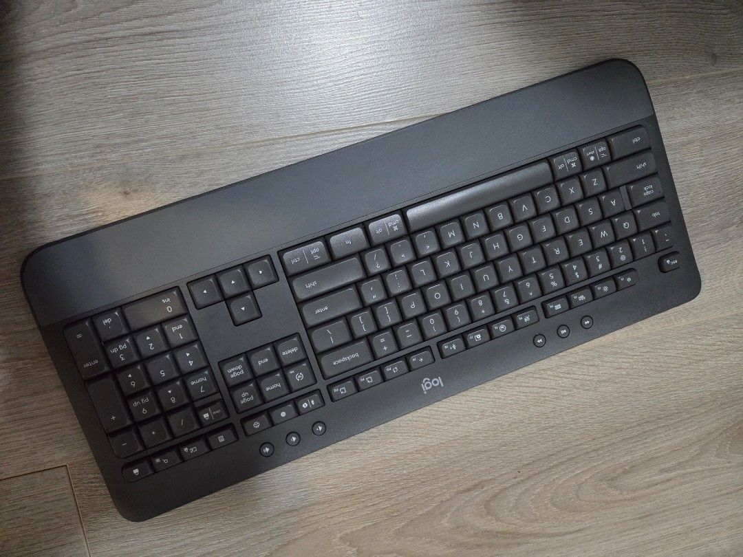 K650 Logitech Wireless Keyboard446920109127772160
