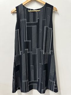 (Category: ) located in . Submitted by 3f_clothes_bags_more (Listing ID 1436346131, Image 1). Description: .