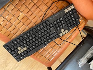 Keyboard454383118824263680