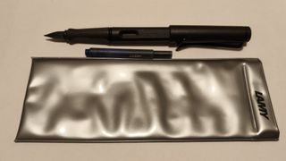 （分類：）位於 。 由 mickey01001011 提交（商品編號 1436397347，圖片 1）。簡介： 。