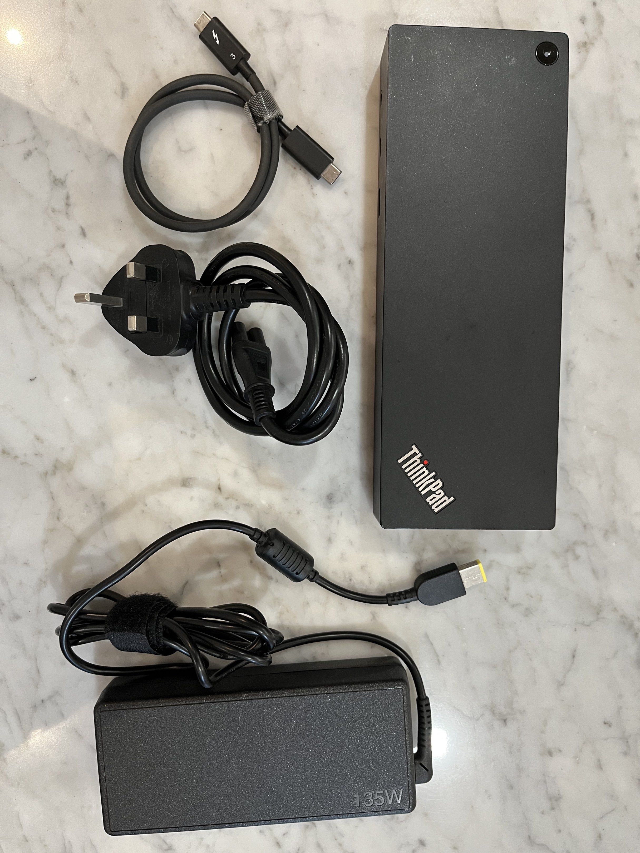 Lenovo ThinkPad Thunderbolt 3 Dock446806128288092160