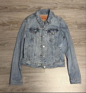（分類：）位於 。 由 yib20 提交（商品編號 1436393271，圖片 1）。簡介： 。