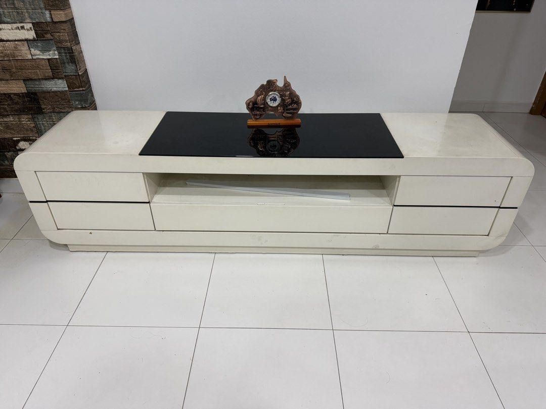 Living room table