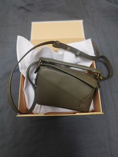（分類：）位於 。 由 kelvinkris9994 提交（商品編號 1436329096，圖片 1）。簡介： 。
