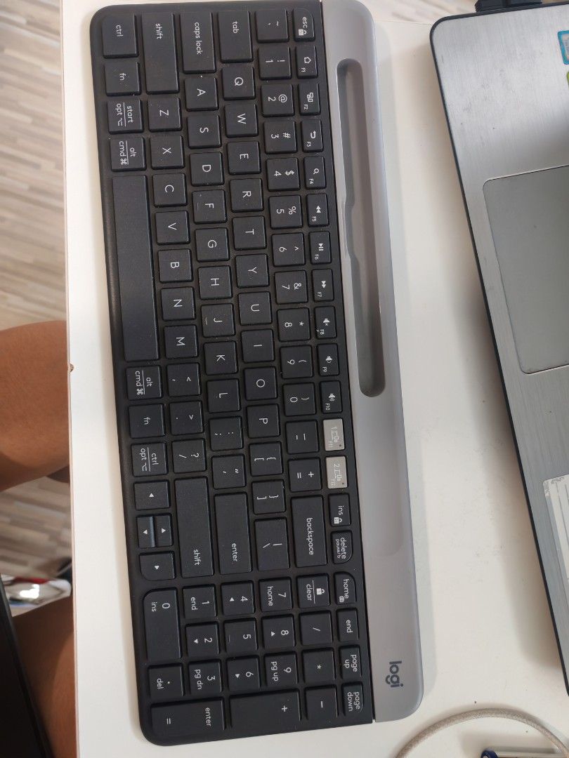 Logitech K580 Wireless Keyboard446582934764922880