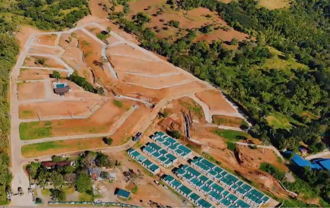 Lot in a Prime development in Tanay (Category: Lot) located in Pasig City. Submitted by joyceevangelista01 (Listing ID 1436338263, Image 3). Description: Escape the city and experience cool mountain living in the beautiful highlands of Tanay, Rizal. Perfect for your future dream home! 📐 252sqm Residential Lot 💰 Competitive Price 💳 Downpayment payable up to 24 mos 📉 Monthly as low as P31,000/mo.