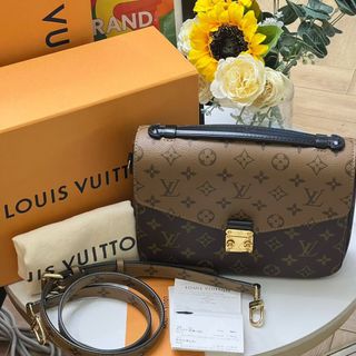 Louis Vuitton LV Navy Pochette Metis RM5500, Luxury, Bags & Wallets on ...