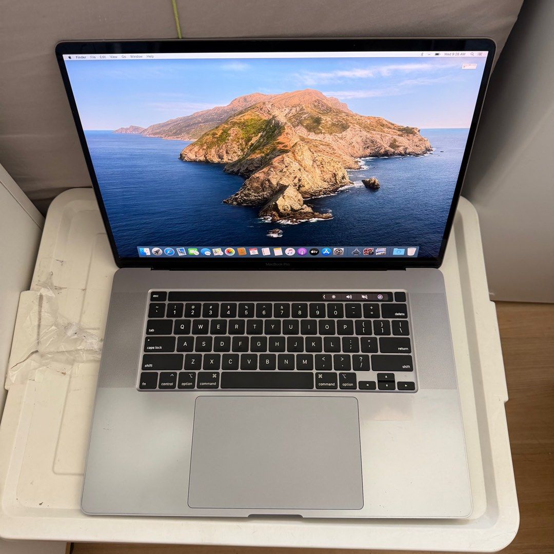 Powerful MacBook Pro 16-inch A2141 2020446429484045445124
