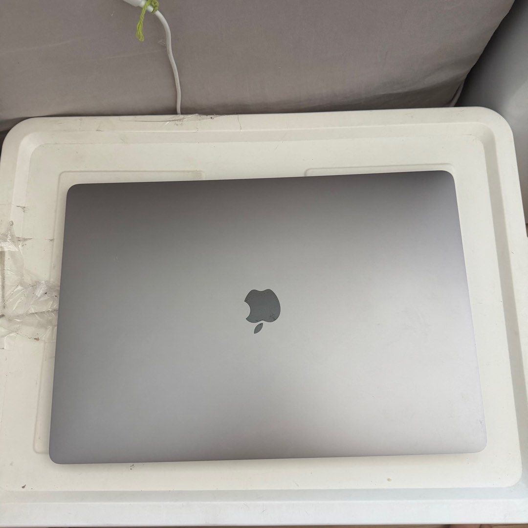 Powerful MacBook Pro 16-inch A2141 2020446429484045445122