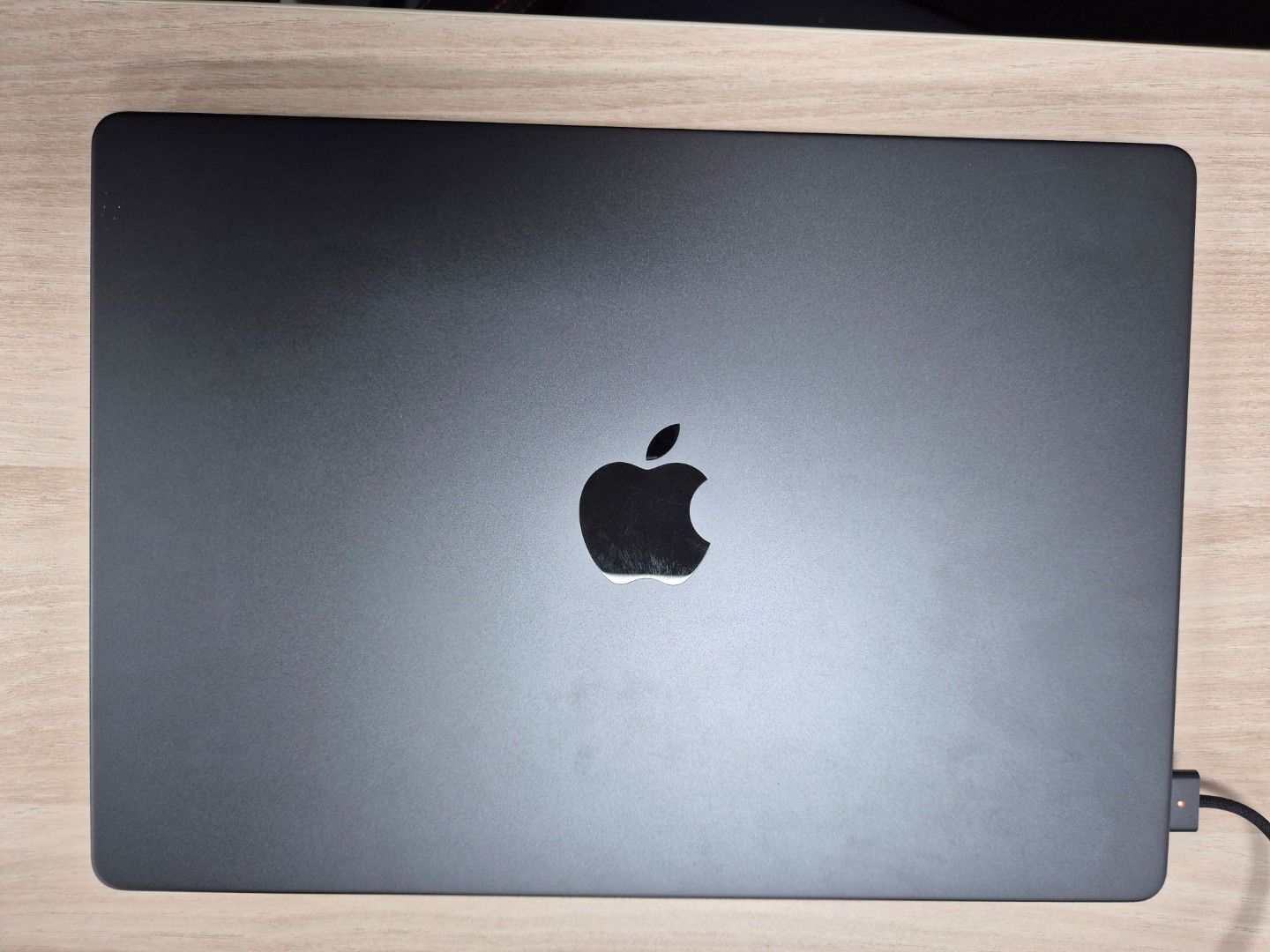 MacBook M4 Pro- Space Gray446555670426439680