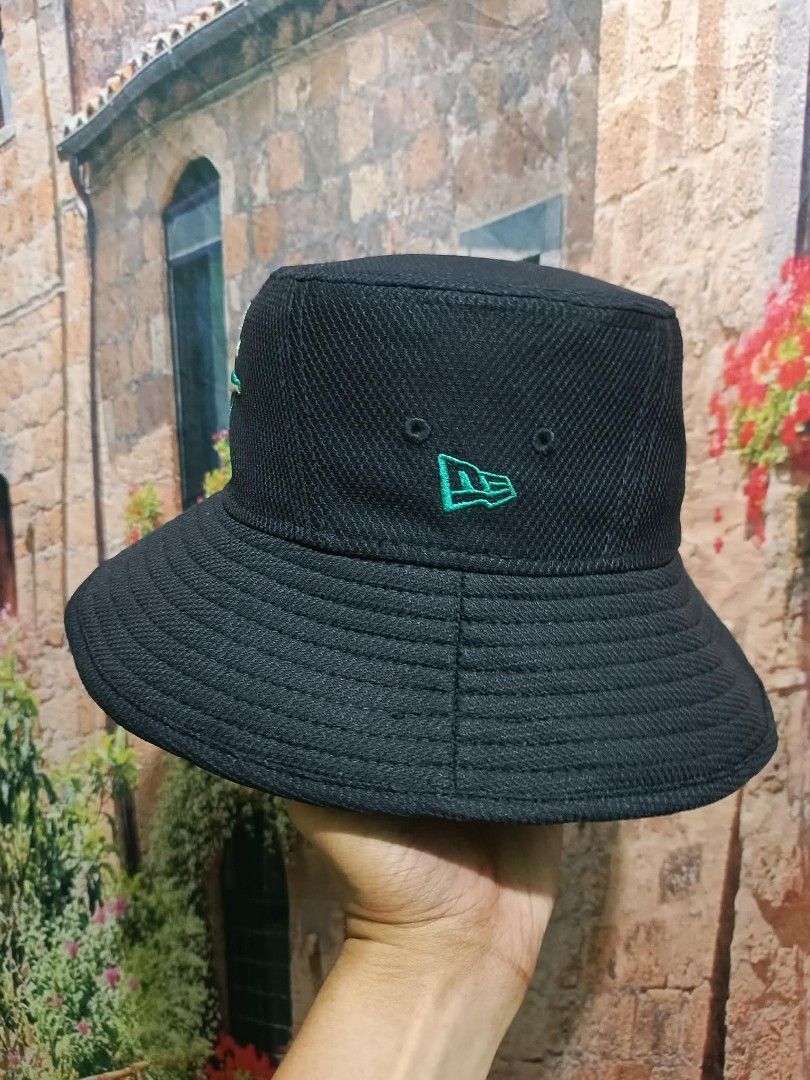 Mariners new era bucket hat one size fits all (Category: Caps & Hats) located in Valenzuela. Submitted by shs.by.marc (Listing ID 1436291936, Image 2). Description: Location : Karuhatan Valenzuela.