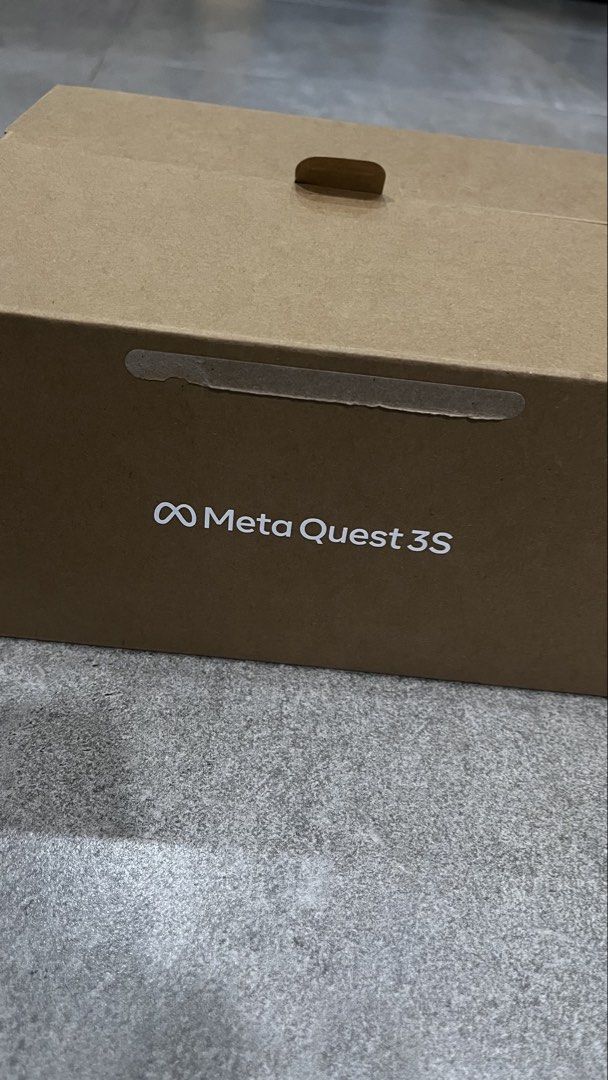 Meta Quest 3S 128GB (Complete Set | Fully Working | Like New Condition) (Category: Other Gadgets) located in Imus. Submitted by vmelss (Listing ID 1436452448, Image 2). Description: Selling my Meta Quest 3S 128GB VR headset in excellent working condition. Everything functions perfectly with no issues. ✔ Fully working headset (no defects) ✔ Includes original box ✔ Both controllers included ✔ Working Battery ✔ Clean lenses, well taken care of ✔ Rea