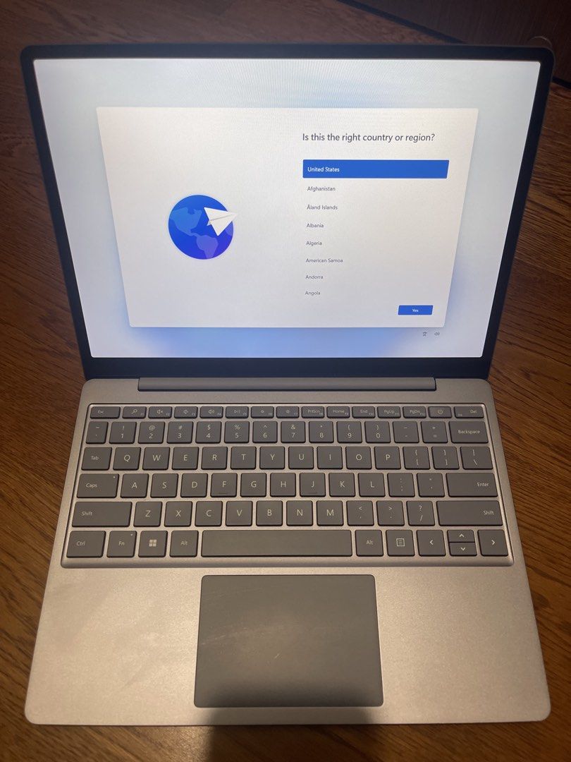 Microsoft Surface Laptop go 3446448112795002880