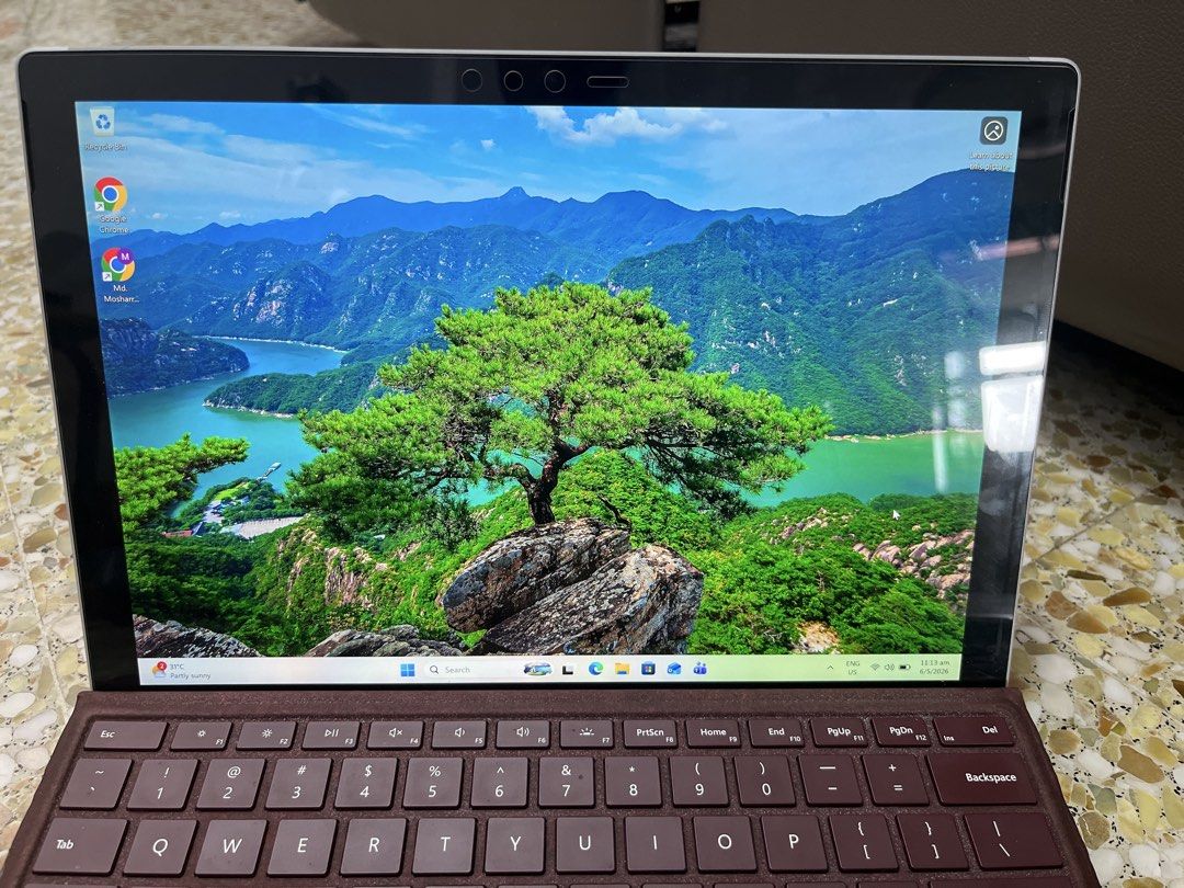 Microsoft Surface Pro 6 - i5, 8GB RAM, 256GB SSD446429481204469762