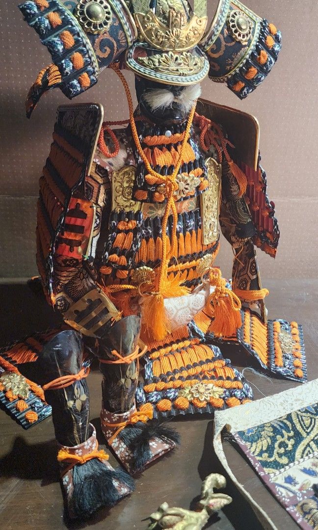 Miniature Japanese armor (Category: Other Home Decor) located in Baguio. Submitted by coffeesilvershadow_28 (Listing ID 1436466885, Image 2). Description: - From Japan Surplus - With signs of wear and needs cleaning.Ngarag ung box- may tuklap na so need restoration lang. Buy as is - Approx. 2 feet height kung nakapatong sa box - Baguio City - Jnt shipping- Payment first plus sf before shipping.