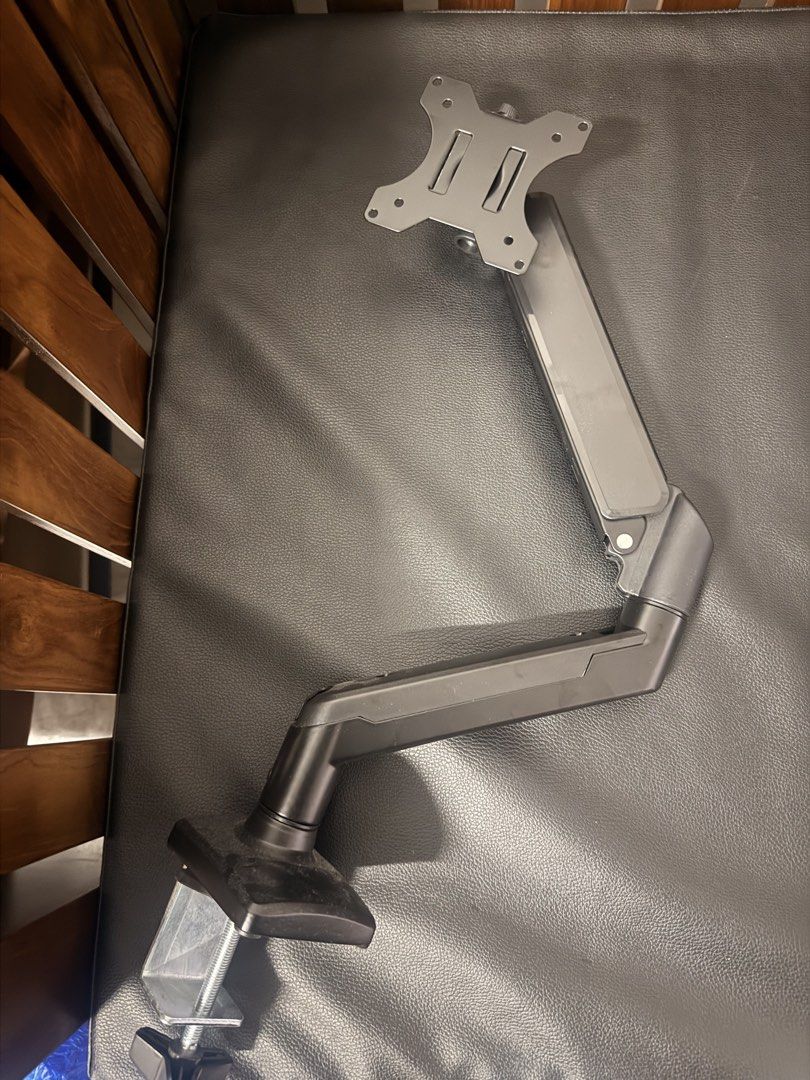 Monitor Arm446809690279792640