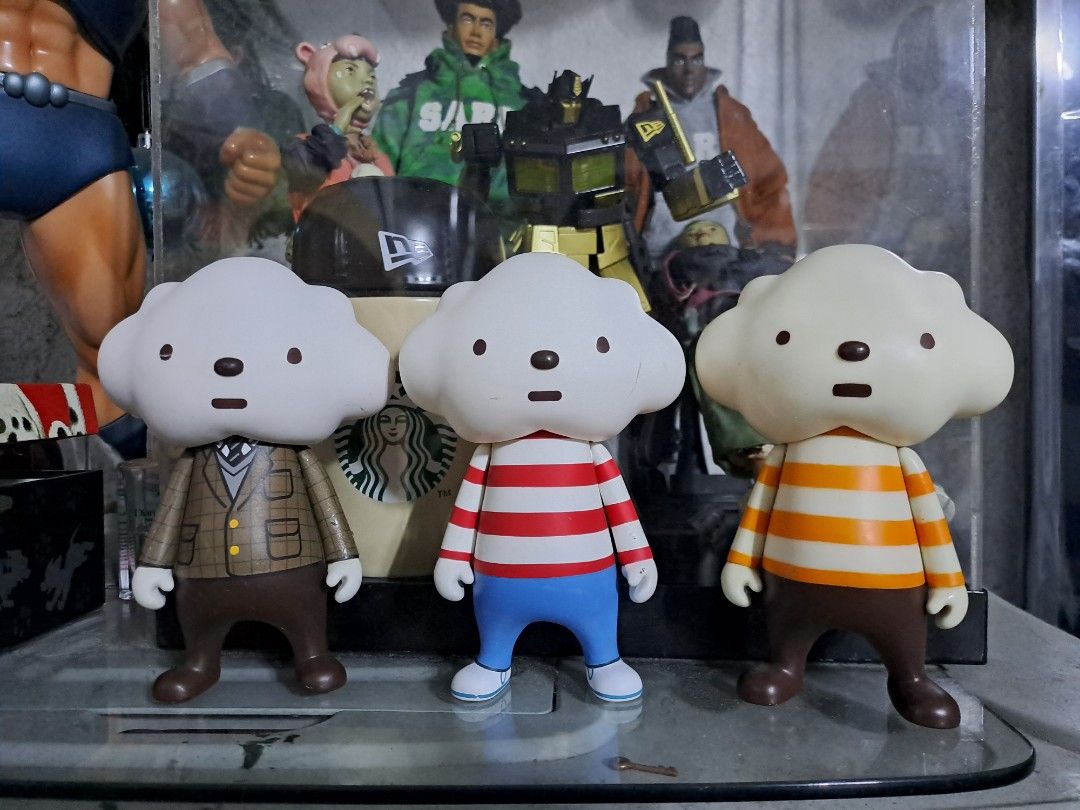 mr.cloud by Fluffy House (Category: Designer & Blind Box Toys) located in Makati City. Submitted by aizen15 (Listing ID 1436352044, Image 1). Description: 1500 each 4k as pack no packaging with accesories.