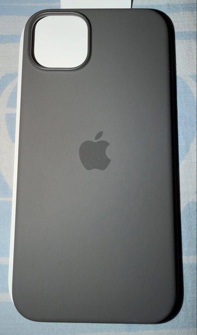 New Iphone 15 Plus Magsafe Case (Category: Cases & Sleeves) located in Cainta. Submitted by itsbambam (Listing ID 1436297630, Image 1). Description: FOR SALE: iPhone 15 Plus Silicone Case (MagSafe) Available Colors: Clay, Stone Grey, Black ✔ Original Apple case ✔ Bought from Power Mac Center ✔ New ✔ With box included 📌 RFS: Incorrect model (doesn’t fit my phone).
