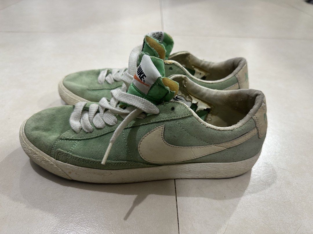 Nike Blazer 9 (Category: Sneakers) located in Lucena. Submitted by deklutter (Listing ID 1436430984, Image 1). Description: Nike Blazer ✅US 9M ✅Green ✅Signs of usage ( nag ppeel yung sa loob sock lining) ✅Negotiable J&T.