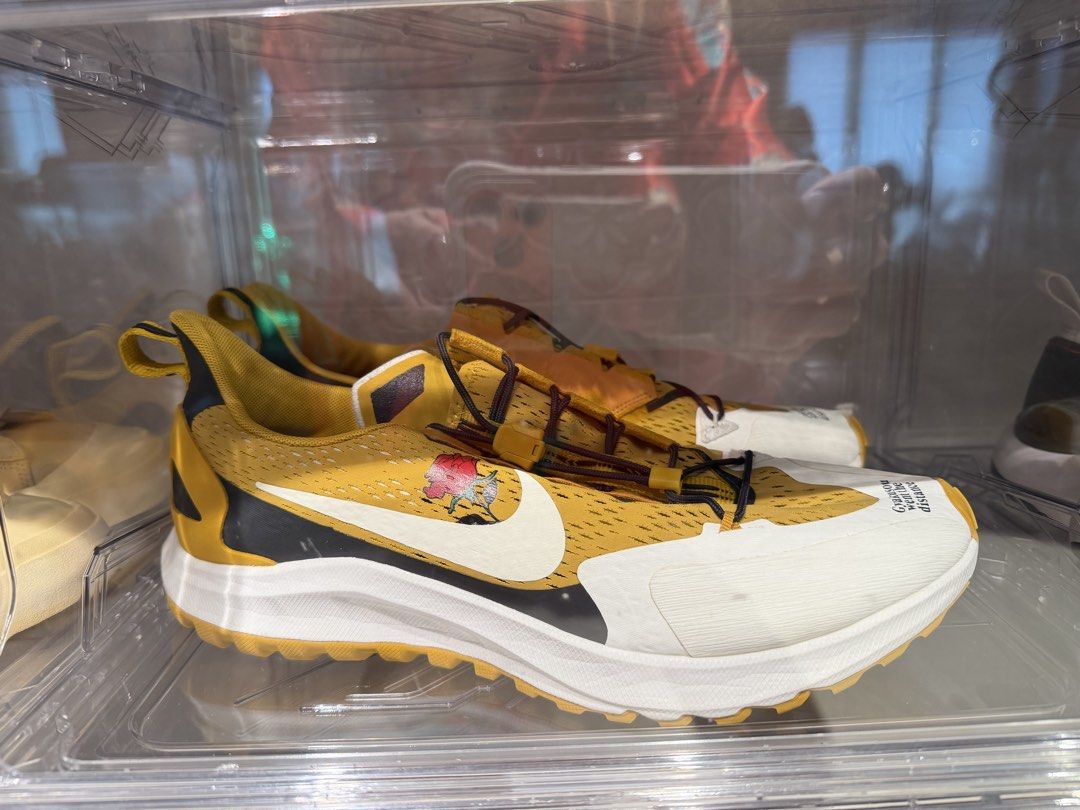 Nike Gyakusou Pegasus Trail 3 (Category: Sneakers) located in Quezon City. Submitted by declutterqueenhigh5 (Listing ID 1436468622, Image 1). Description: - Nike Gyakusou Pegasus Trail 3 sneakers - Color: Yellow and White - Features "Gyakusou went the distance" text on the toe - Trail-ready sole - Distinctive lacing system - Gyakusou logo on the heel -USED ONCE.